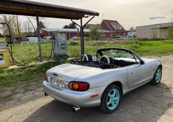 Mazda MX-5 cena 22000 przebieg: 242000, rok produkcji 1999 z Zbąszynek małe 596